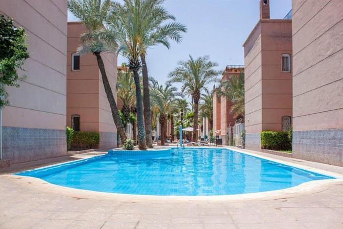 Riad A Marrakech Dans La Residence Touristique Al Qaria Assiyahia Marrákes Kültér fotó